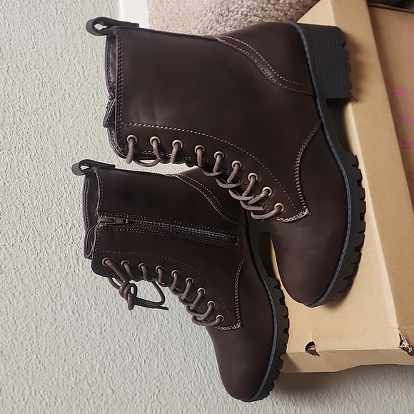 Women's, Size 8M, Brown, Sugar Boots, New In Box - Picture 4 of 8